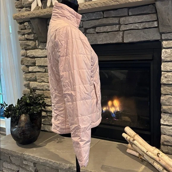 Columbia Puffer jacket/coat,zipper hip pockets,full zip,high neck, lightweight - Picture 4 of 8